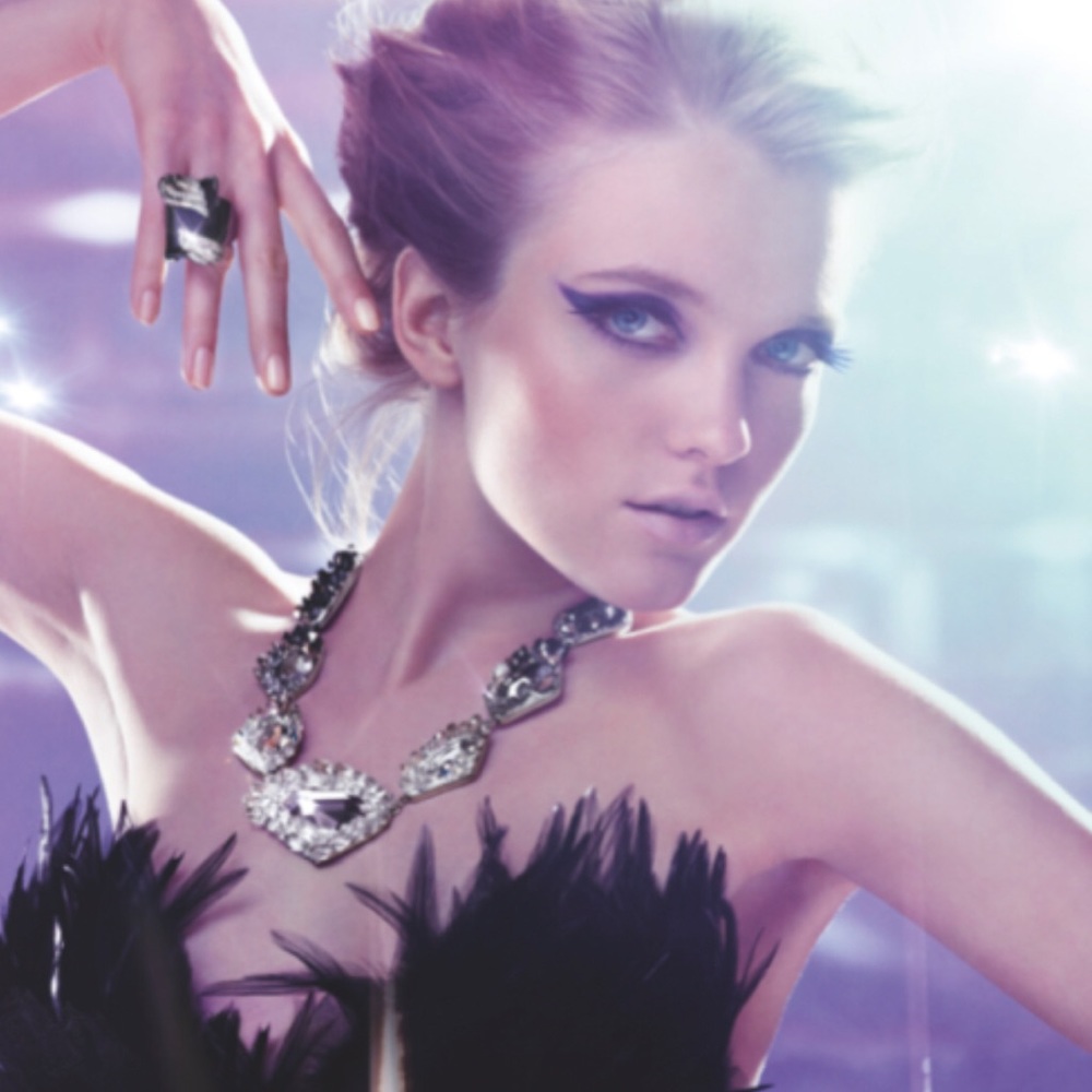 Gorgeous Authentic Swarovski black Collar Necklace